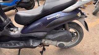 Piaggio Beverly 200 2001-thumb-13