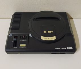 SEGA Mega Drive Model I-thumb-1