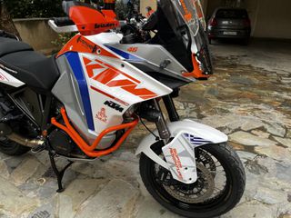 KTM 1290 Super Adventure 2016 KTM 1290 super Adventure T-thumb-5