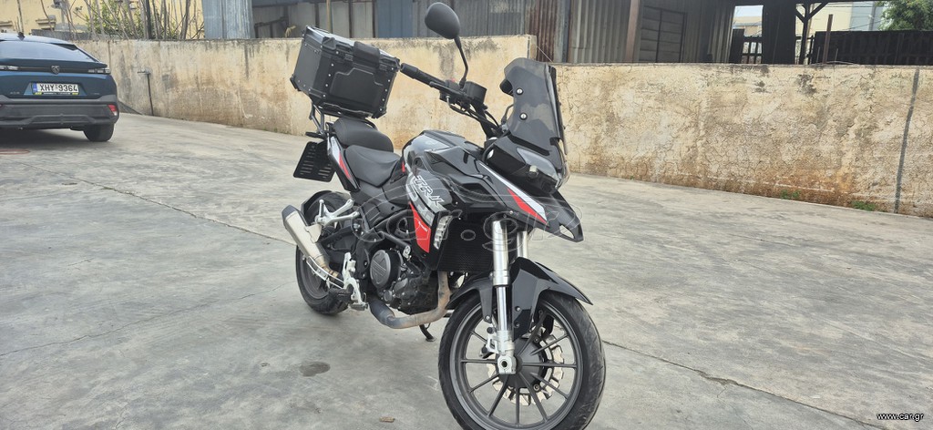 Benelli TRK 251 2023