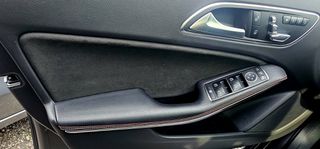 Mercedes-Benz A 250 2017 AMG. LINE-thumb-10