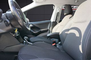 Peugeot 208 2018 Allure, Automatic, Navi, Clima-thumb-15