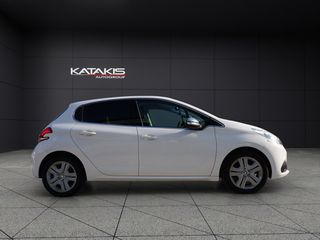 Peugeot 208 2018 Allure, Automatic, Navi, Clima-thumb-3