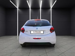 Peugeot 208 2018 Allure, Automatic, Navi, Clima-thumb-5