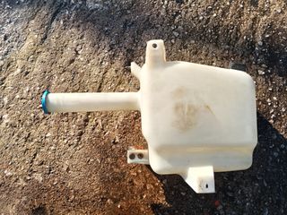 ΔΟΧΕΙΟ ΝΕΡΟΥ ΥΑΛΟΚΑΘΑΡΙΣΤΗΡΩΝ  TOYOTA AVENSIS 97-03