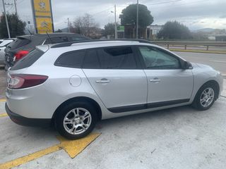 Renault Megane 2010 STATION WAGON NAVI-thumb-3
