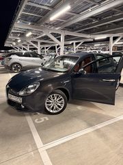 Alfa Romeo Giulietta 2016 1.6 JTDM SUPER ΜΟΝΑΔΙΚΟ ΜΕ ΑΥΤΟ ΤΟ ΣΑΛΟΝΙ-thumb-6