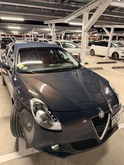 Alfa Romeo Giulietta 2016 1.6 JTDM SUPER ΜΟΝΑΔΙΚΟ ΜΕ ΑΥΤΟ ΤΟ ΣΑΛΟΝΙ-thumb-8
