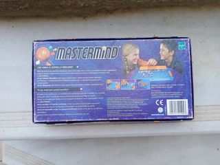 ΕΠΙΤΡΑΠΈΖΙΟ MASTERMIND-thumb-1