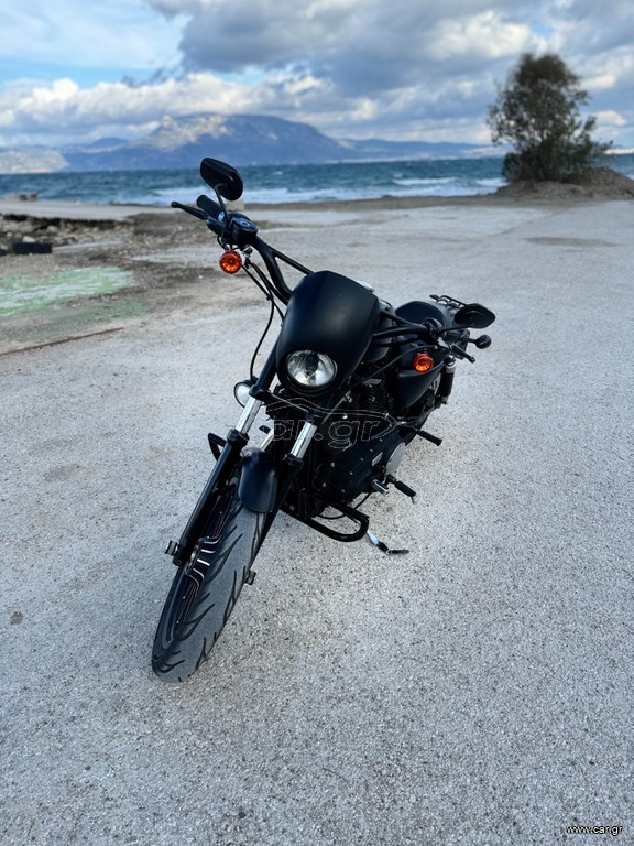Harley Davidson Iron 883 2010 Sportster