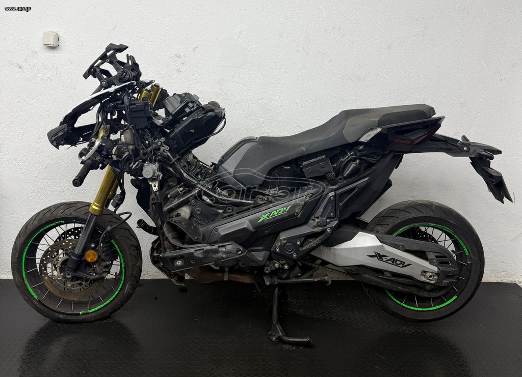 Honda X-ADV 2018 ΓΙΑ ΑΝΤΑΛΛΑΚΤΙΚΑ