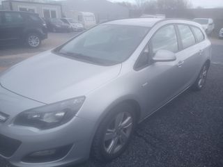 Opel Astra 2013 SPORT TOURER-thumb-5