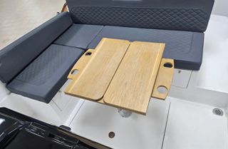 Poseidon 2026 Protagon 25 space Yamaha F250-thumb-10
