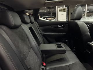 Nissan Qashqai 2017 1.6TD 130PS AUTO TECHNA PANORAMA!-thumb-29