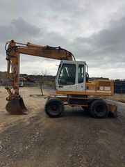 Εκσκαφέας Με Λάστιχα Liebherr 1996 A900 LITRONIC
