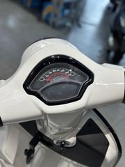 Vespa GTS Super Sport 125 2026-thumb-4