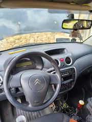 Citroen C2 '08-thumb-5