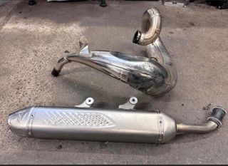 εξατμιση akrapovic rear ktm group front