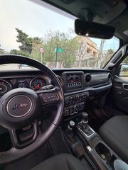 Jeep Gladiator 2022 Sport-thumb-9