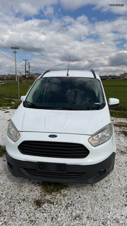 Ford Transit Courier 2016