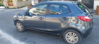 Mazda 2 2008-thumb-1