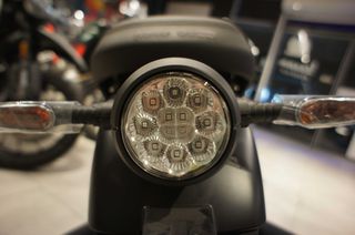 Moto Guzzi V 7 2026 MG V7 STONE ΠΡΟΣΦΟΡΑ-thumb-16
