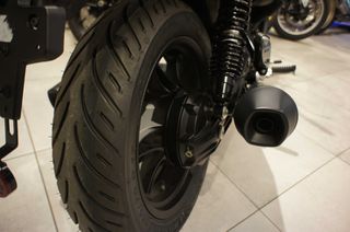 Moto Guzzi V 7 2026 MG V7 STONE ΠΡΟΣΦΟΡΑ-thumb-17