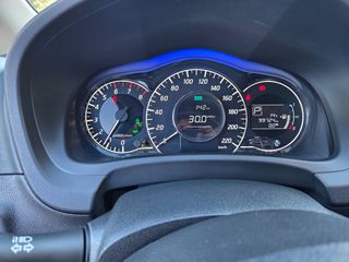 Nissan Note 2015-thumb-26