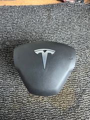 Tesla Αερόσακο