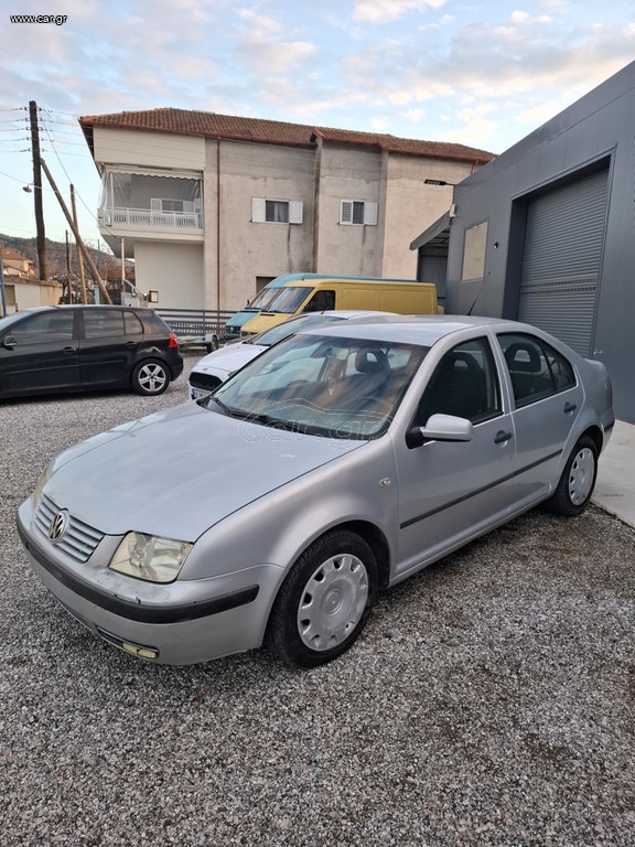 Volkswagen Bora 2001