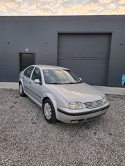Volkswagen Bora 2001-thumb-4
