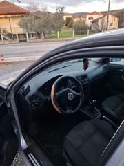 Volkswagen Bora 2001-thumb-6