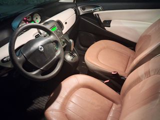 Lancia Ypsilon 2006 πλούσια έκδοση αυτοματο-thumb-5