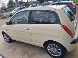 Lancia Ypsilon 2006 πλούσια έκδοση αυτοματο-thumb-35