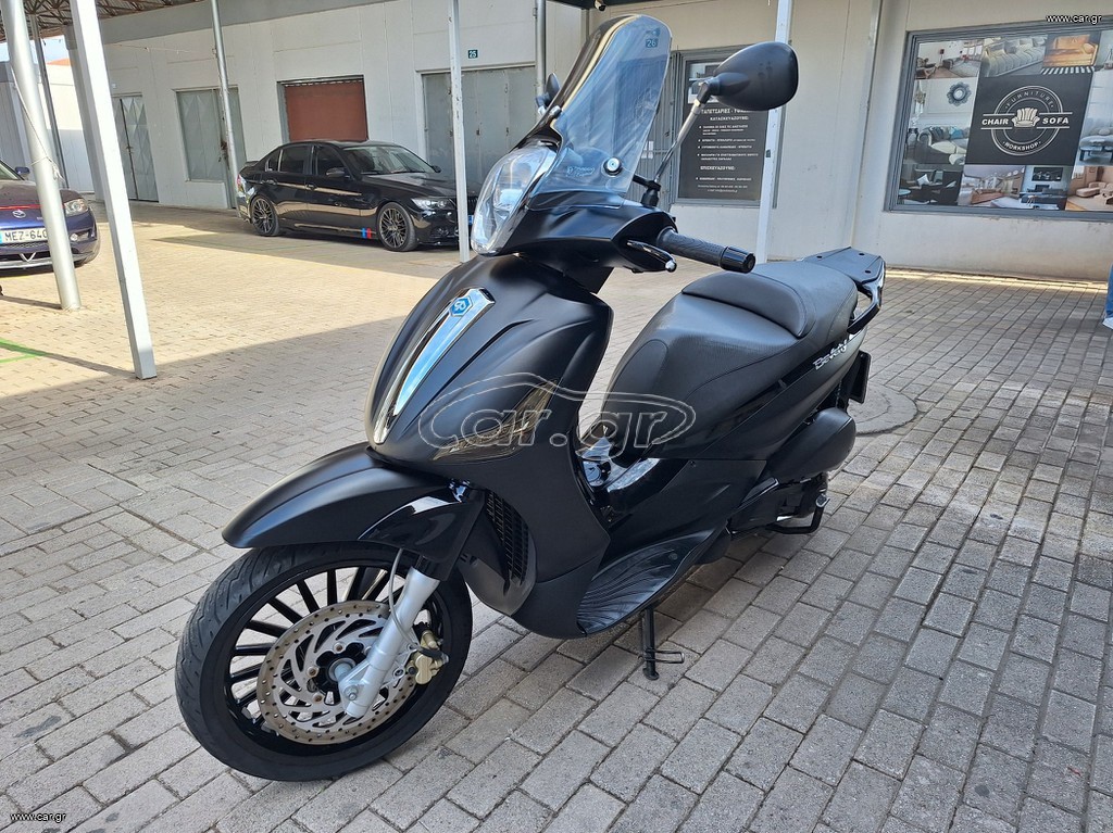 Piaggio Beverly 300i 2016