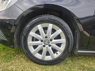 Mercedes-Benz A 180 2015 CDI-thumb-10