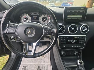 Mercedes-Benz A 180 2015 CDI-thumb-18