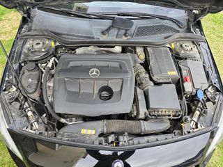 Mercedes-Benz A 180 2015 CDI-thumb-24