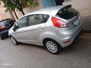 Ford Fiesta 2017-thumb-6