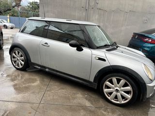 Mini Cooper 2006-thumb-1