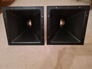 XOANH EAW 1, 4  ΙΝΤΣΕΣ