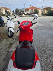 Kymco People 50 2010-thumb-3