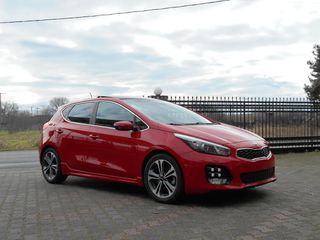 Kia Ceed / cee'd 2017 Gt Line Navi Xenon Panorama Led-6 Speed-thumb-5