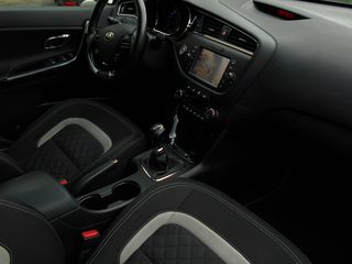 Kia Ceed / cee'd 2017 Gt Line Navi Xenon Panorama Led-6 Speed-thumb-15