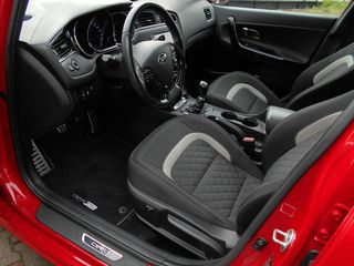 Kia Ceed / cee'd 2017 Gt Line Navi Xenon Panorama Led-6 Speed-thumb-14