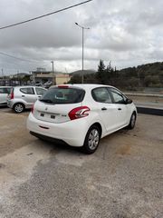 Peugeot 208 2015-thumb-4
