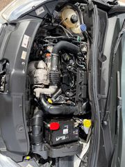 Peugeot 208 2015-thumb-10