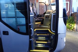 MAN 2011 R 08 Lion´s Coach*59 Sitze*EURO 5*R09*Travego*-thumb-35