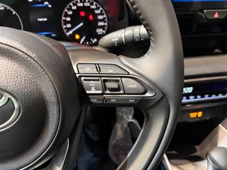 Toyota Yaris 2026 ΕΤΟΙΜΟΠΑΡΑΔΟΤΟ HYBRID ACTIVE ΠΕΡΛΑ-thumb-25