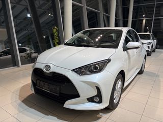 Toyota Yaris 2026 ΕΤΟΙΜΟΠΑΡΑΔΟΤΟ HYBRID ACTIVE ΠΕΡΛΑ